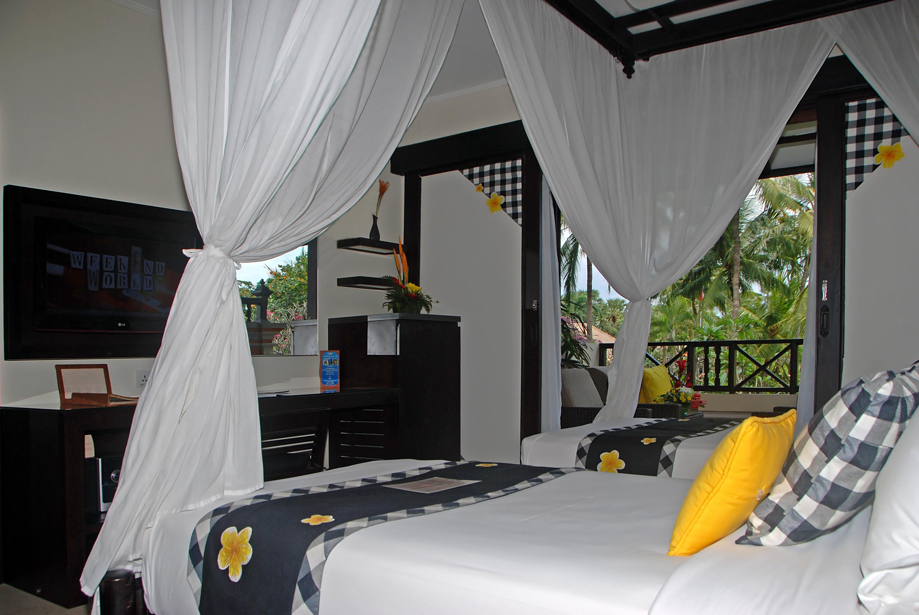 Legian Beach Hotel ภายนอก รูปภาพ