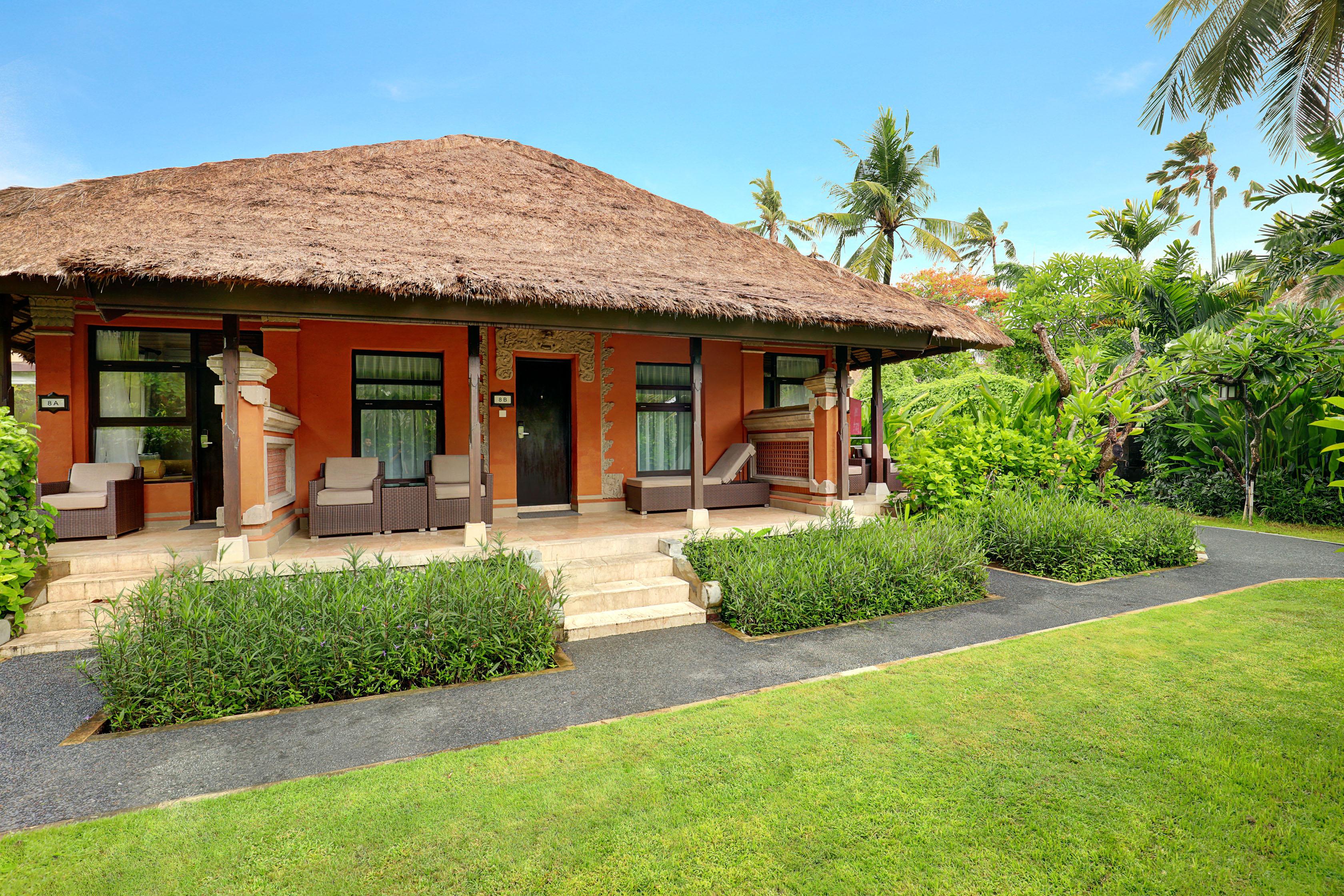 Legian Beach Hotel ภายนอก รูปภาพ