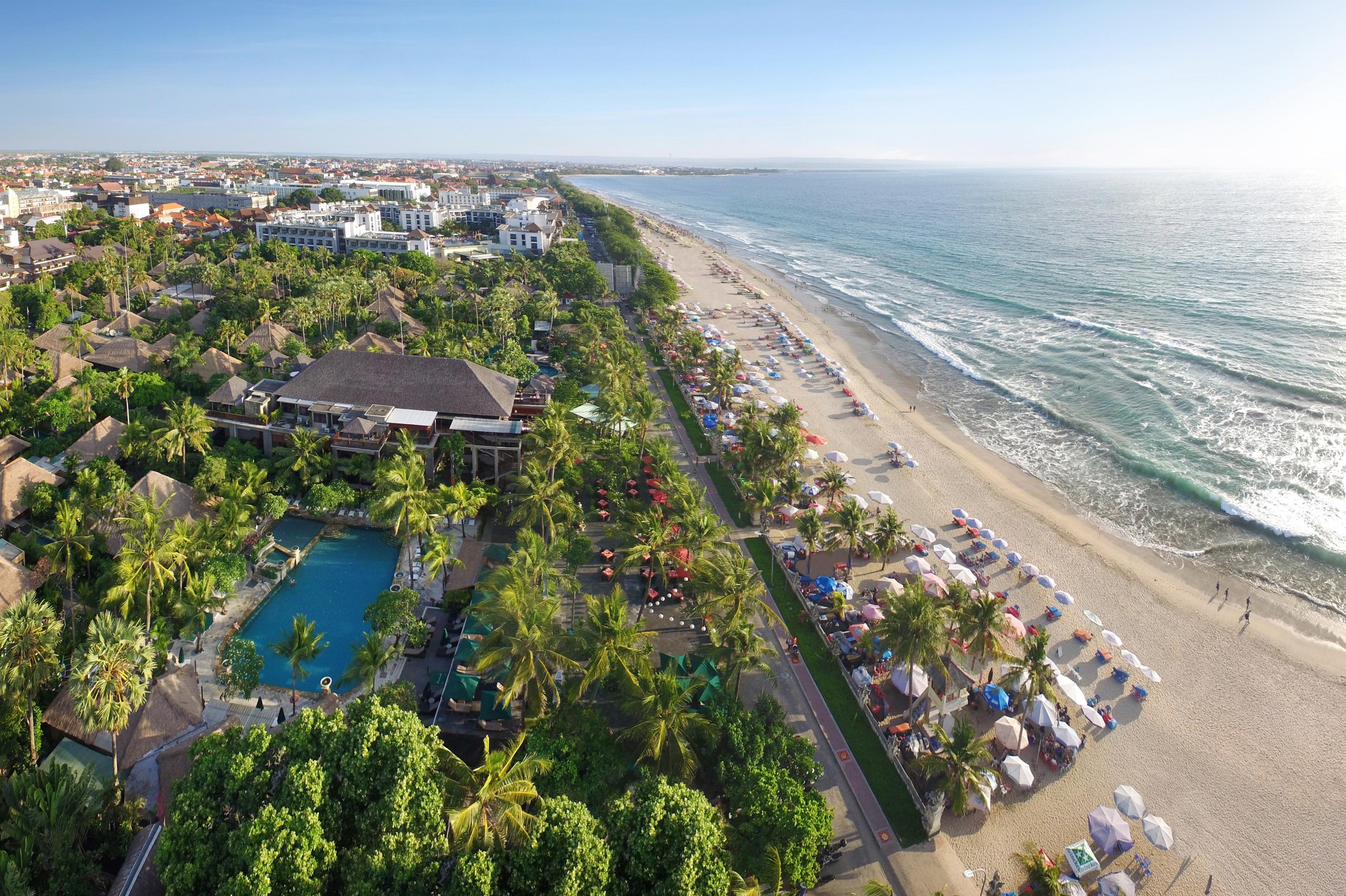 Legian Beach Hotel ภายนอก รูปภาพ
