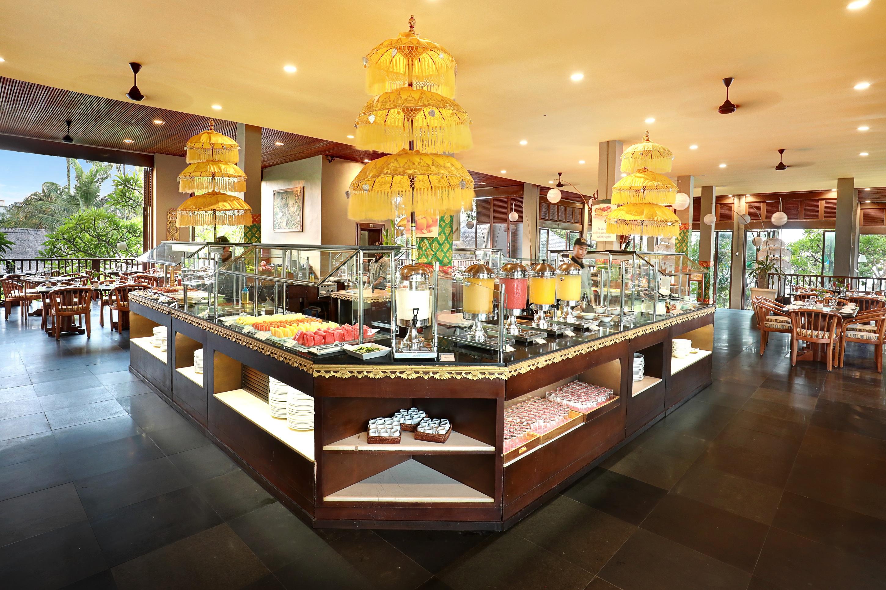 Legian Beach Hotel ภายนอก รูปภาพ