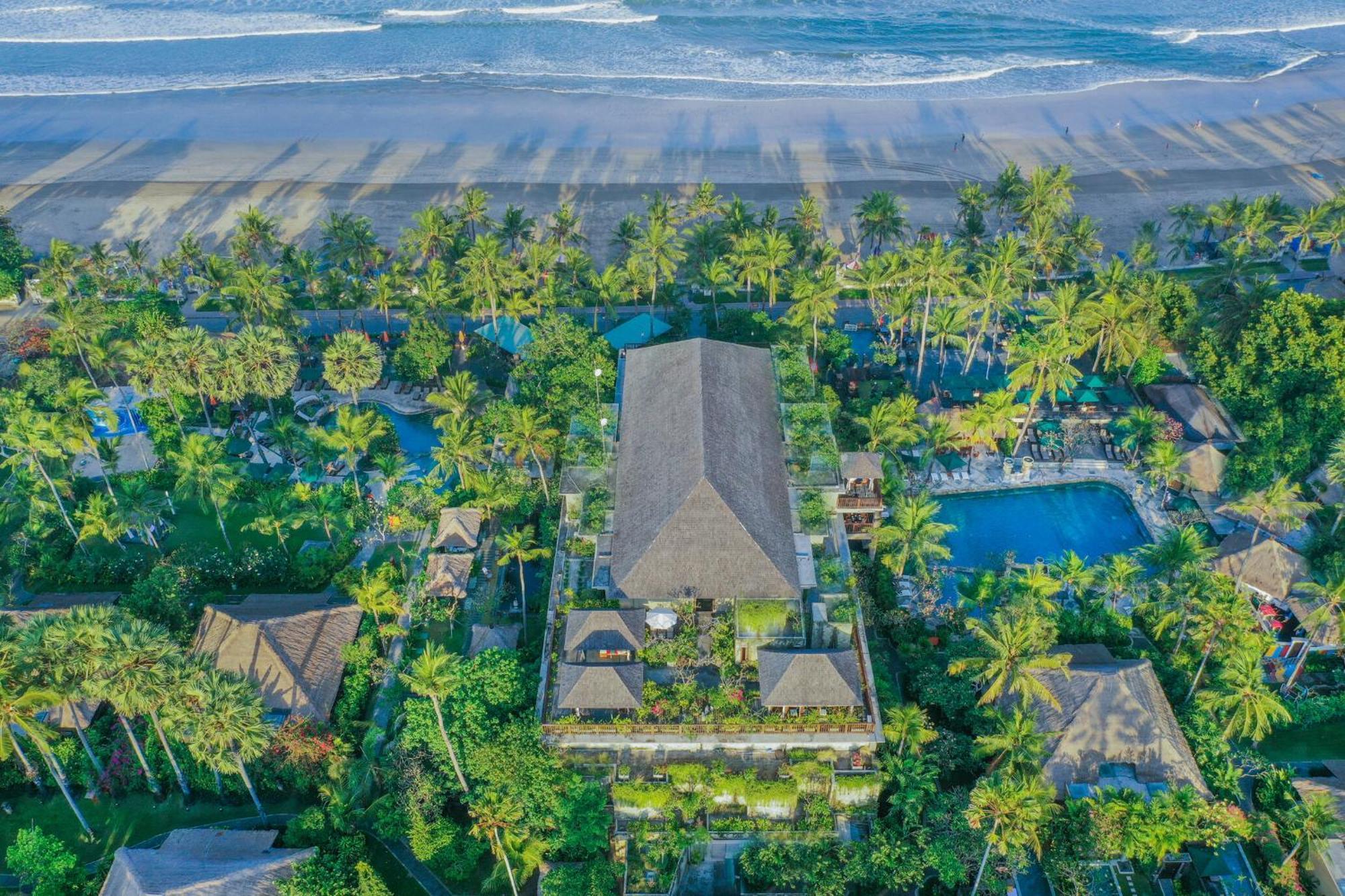 Legian Beach Hotel ภายนอก รูปภาพ