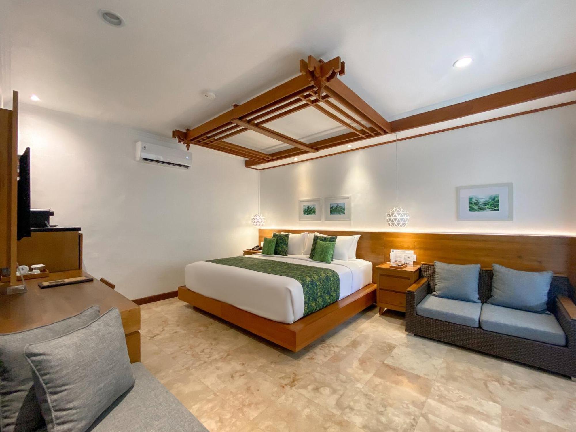 Legian Beach Hotel ภายนอก รูปภาพ